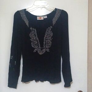 Ladies black peasant top size large by Love Potion
